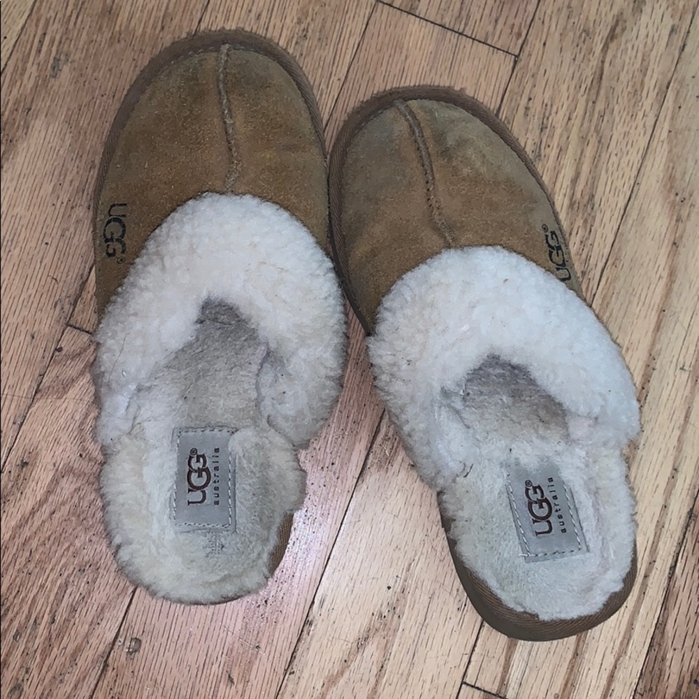 Ugg slippers